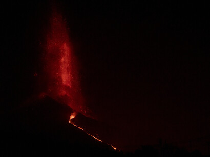 El cielo palmero se encuentra en nivel rojo