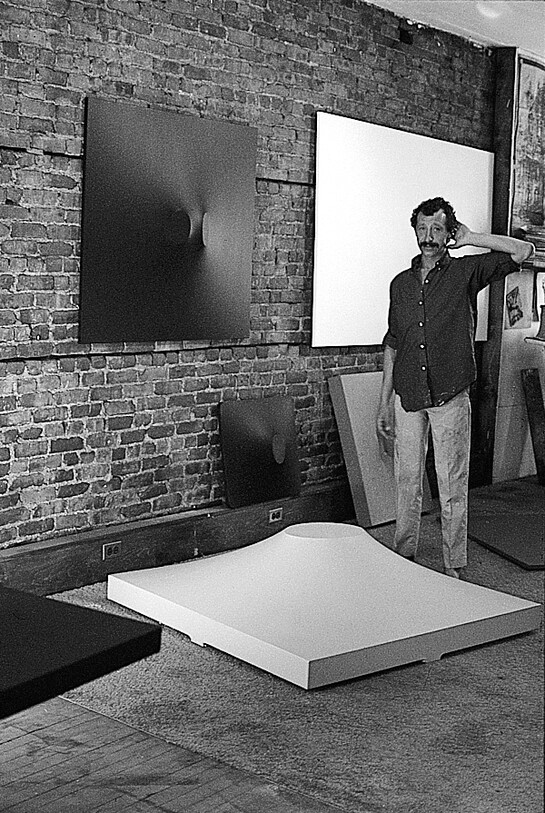 Turi Simeti lors de son private show à New York en 1968, Courtesy Archivio Turi Simeti