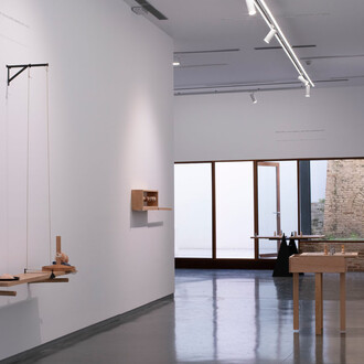 Alegría y Piñero, Aboa(c)aoba, vista de exhibición. Cortesía de la galería Alarcón Criado