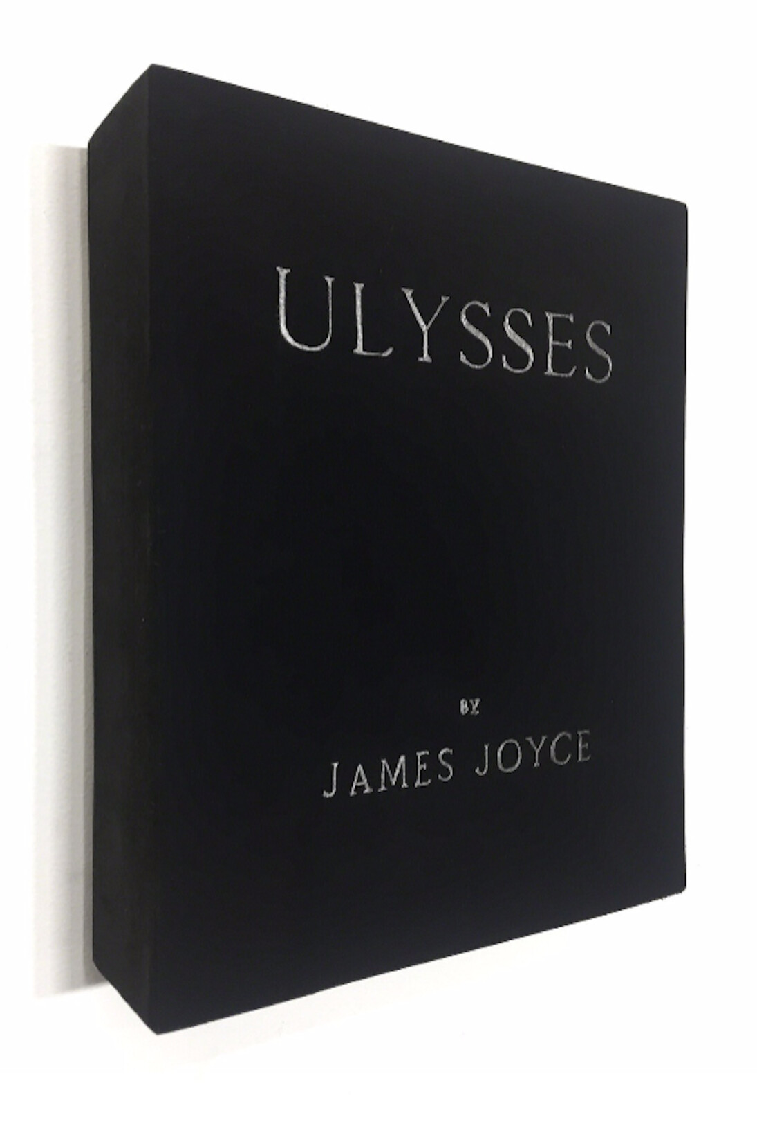 Meet in the Place Where There is No Darkness. Courtesy of Eleanor Harwood Gallery