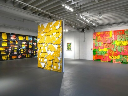 Flip Ya Lid, Exhibition view. Courtesy of Proto Gallery