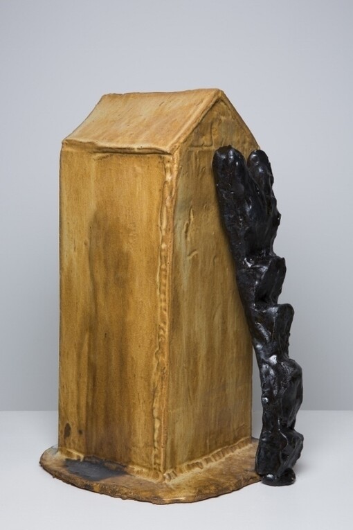 Arcangelo, Casa degli irpini, 2014, 34 x 27 x 48 cm, Foto Alessandra Vinci © Officine Saffi