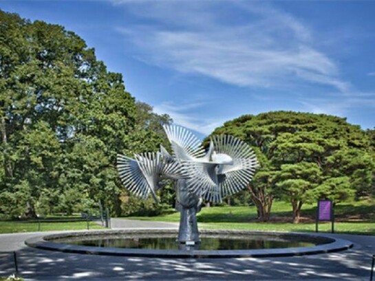 Manolo Valdés, Ivy, 2012, aluminum, 185 7/8 x 244 1/8 x 141 3/4 inches, Edition of 4