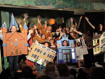 O.K. – The Musical. Courtesy of © Tate Liverpool, Roger Sinek