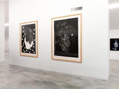 Verschiedene Künstler, XXL grossformatige werke der moderne und gegenwart, ausstellungsansicht. Mit freundlicher genehmigung von Galerie Henze und Ketterer