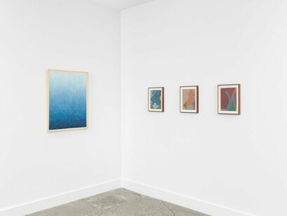 Various artists, Intersections. A summer show, exhibition view. Courtesy of Sarah Shepard Gallery
