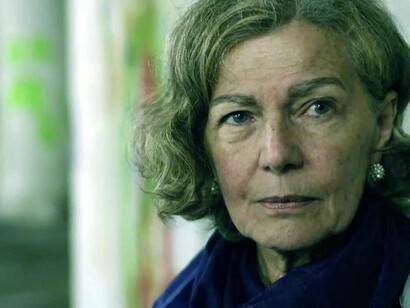 Lorena Fornasir in "Dove bisogna stare"