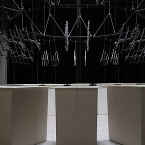 From Dust to Glitter, or How a Crystal Chandelier Grows. Courtesy of Schloss Pillnitz