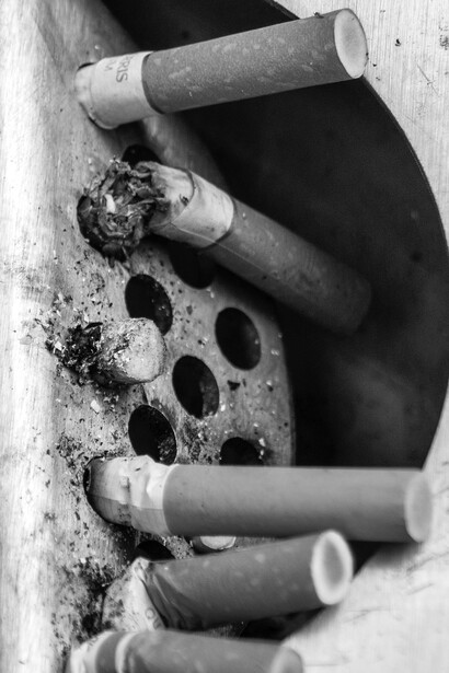 El tabaquismo es una pandemia no infecciosa, aunque se propague por contagio vicario