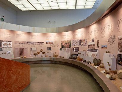 Towards The Birth of Cities. Courtesy of Αrchaeological Museum of Thessaloniki 