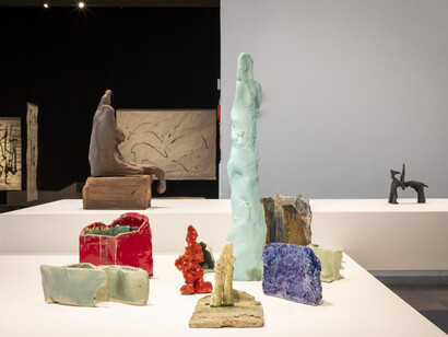 Simone Fattal, Suspensión de la incredulidad, vista de exhibición. Cortesía de IVAM