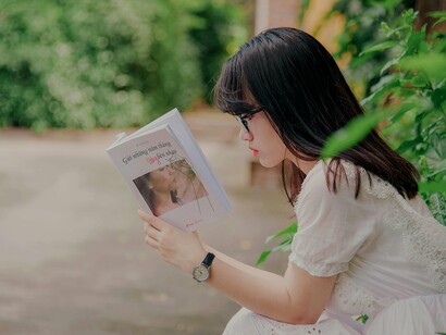 Da narrativa destes dias, destes tempos infaustos, nem Fausto quer vender a alma a qualquer diabo atraentemente dourado que lhe surge prometendo mirífico prazer ilimitado e eterno…