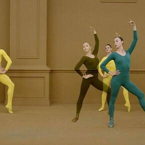 Elad Lassry, Untitled (Ghost), 2011, 35mm color film, silent, 18:00 minutes