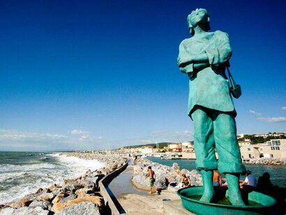 Toscana. San Vincenzo. Estatua "Il Marinaio"
