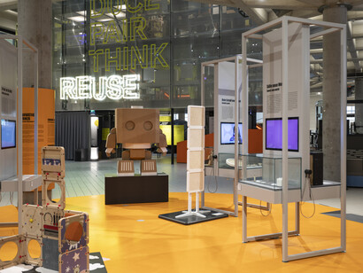 Innovation corner. Shaping the future. Ideas for the circular economy, exhibition view. Courtesy of Technisches Museum Wien