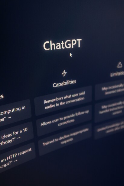 ChatGPT e privacy. La decisione del Garante nei confronti di ChatGPT ha riacceso il dibattito sul valore della privacy nella nostra società e sul suo stretto legame con lo sviluppo delle sempre più intrusive tecnologie digitali