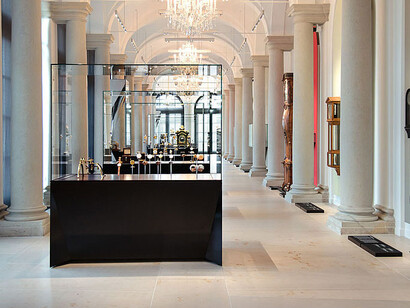 Mathematisch-Physikalischer Salon. Courtesy of Zwinger