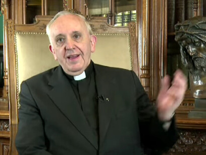 Aunque ascendió a una dimensión universal, el padre Jorge nunca dejó de recordar a su tierra natal y llorarla en silencio