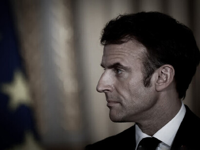 Emmanuel Macron, presidente de la República Francesa. Macron que, como siempre, ha resultado ser el anfitrión perfecto que sabe ser sin duda