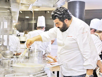 Chef Cannavacciuolo in cucina