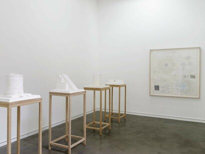 De Memoria Et Reminiscentia. Courtesy of Galerie Mitterrand