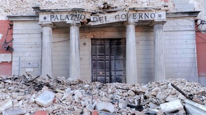 Il Parlamento europeo ha alcuni poteri di bilancio, tra questi il controllo dei conti. Il relatore della Commissione parlamentare competente su tale dossier, il danese Søndergaard, a causa della segretezza dei documenti ufficiali ha dovuto svolgere indagini personali sul come sono stati spesi i danari europei