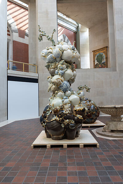 Yeesookyung, Translated vase, nine dragons in Wonderland, 2017. Courtesy of the Metropolitan Museum of Art