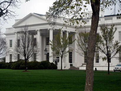 Lado norte de la Casa Blanca, Estados Unidos. El enfoque de Trump ha generado reacciones inmediatas y críticas, alterando las dinámicas internacionales y planteando desafíos inéditos para el orden mundial establecido