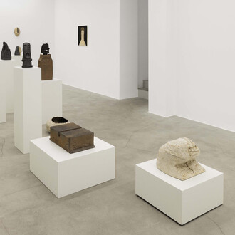 Keiji Ito, Humans and expression, exhibition view. Courtesy of kaufmann repetto