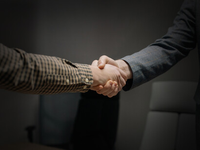 Elemento esencial hacia dicho cambio es la educación. El respeto de la diversidad como uno de los valores humanistas y éticos en dicho proceso educacional