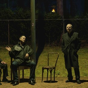 Jeff Wall, ‘Monologue’, 2013, colour photograph, 240 x 282.3 cm Courtesy of the artist ©Jeff Wall