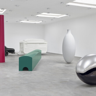 Katharina Fritsch, exhibition view. Courtesy of Matthew Marks Gallery