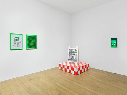 Various artists, time is a flat circle, exhibition view. Courtesy of bitforms gallery