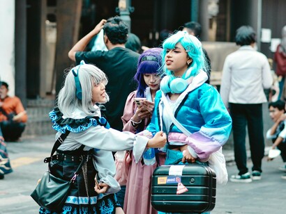 Young cosplayers, capturing how distinctive aesthetics resonate with the newest generation of viewers