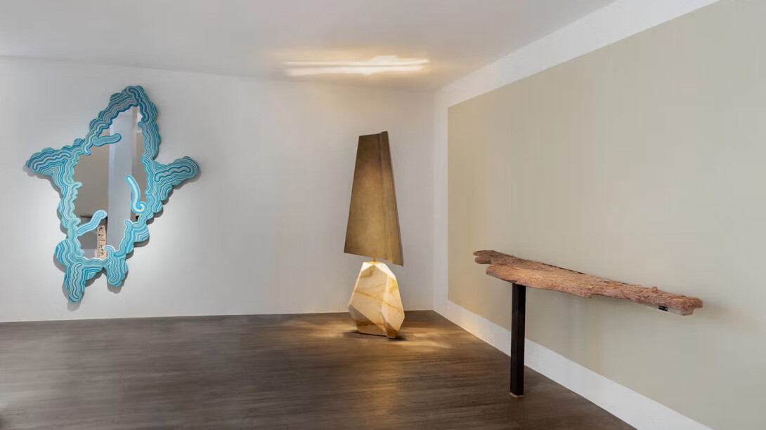 Dialogues. Ingrid Donat X Pierre Jeanneret, exhibition view. Courtesy of Carpenters Workshop Gallery