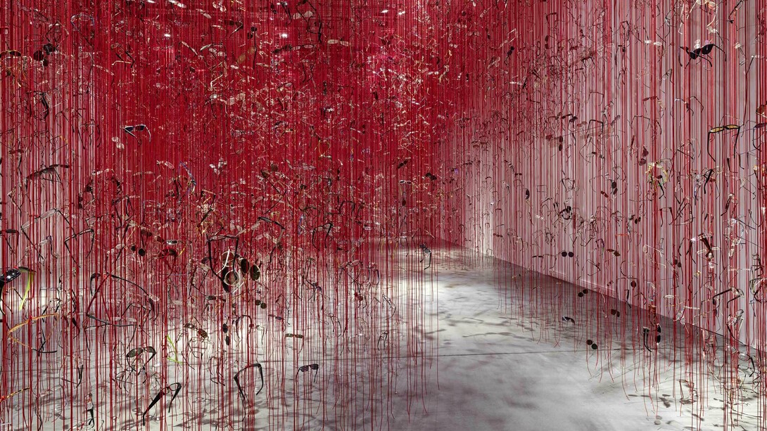 Chiharu Shiota, Eye to eye (detail), 2023. Courtesy of Museum Haus Konstruktiv