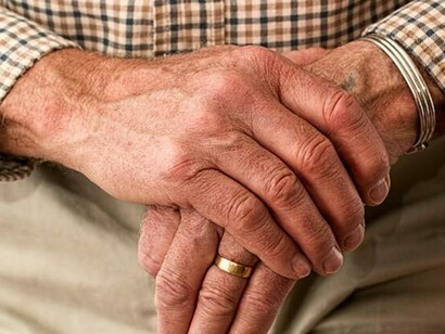 La enfermedad de Parkinson es una enfermedad progresiva de larga duración 