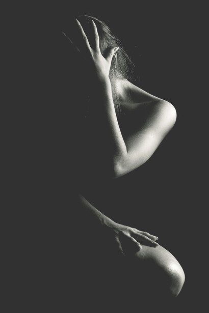 Una persona scrive per essere contemporaneamente in vari luoghi