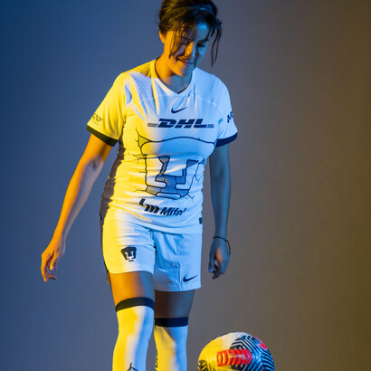 Hoje, as coisas são diferentes, o futebol feminino evoluiu e há mais patrocínio em cima dele
