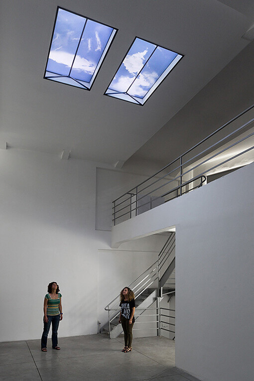 Leandro Erlich, Clouds (installation view), 2014