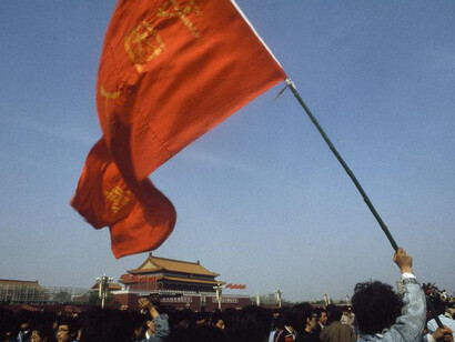 René Burri, Tiananmen Square, Beijing, China, 1989 © René Burri / Magnum Photos. Courtesy of Casa dei Tre Oci