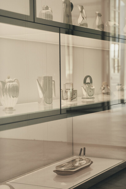 Danish silver, exhibition view. Courtesy of Designmuseum Danmark