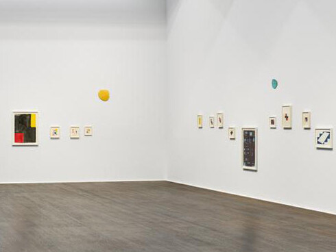 Mary Heilmann, Works on paper 1973 – 2019, exhibition view. Courtesy of Hauser & Wirth