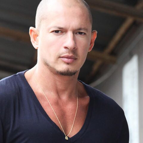 Artist Rubem Robierb