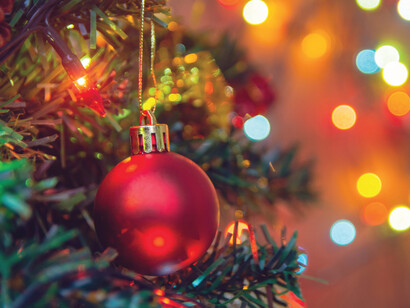 ¿Es aconsejable engañar a los niños diciéndoles que vendrá Dios o Santa Claus a dejarles regalos en Navidad?