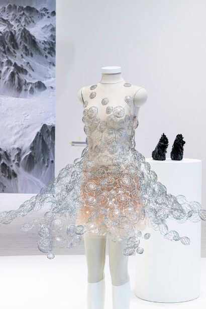 Entangle / Physics and the Artistic Imagination. Courtesy of Bildmuseet