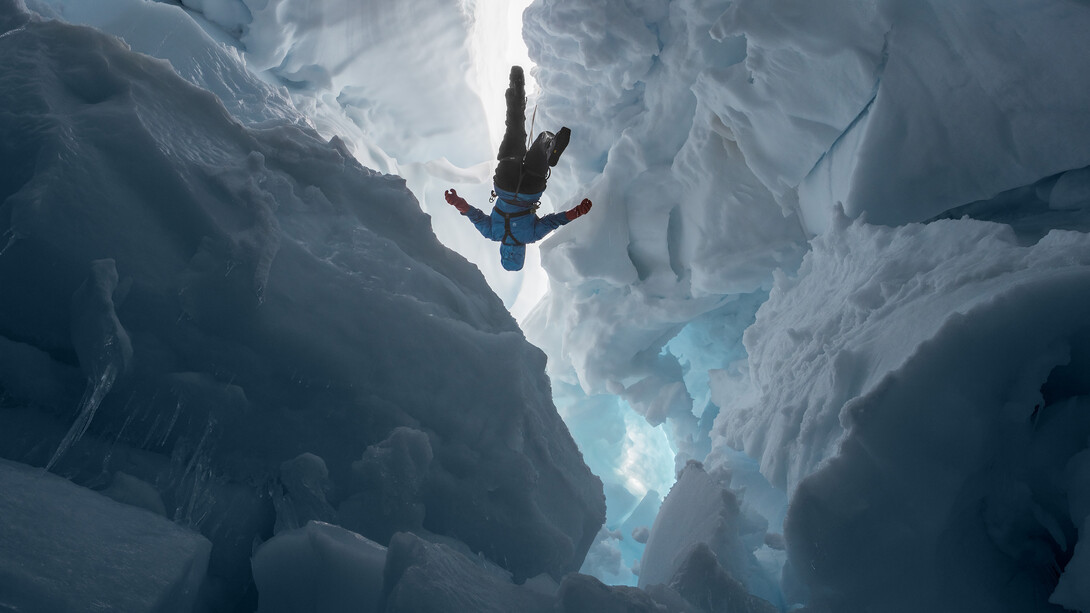 Lucas Foglia. Human Nature. Courtesy of Michael Hoppen Gallery