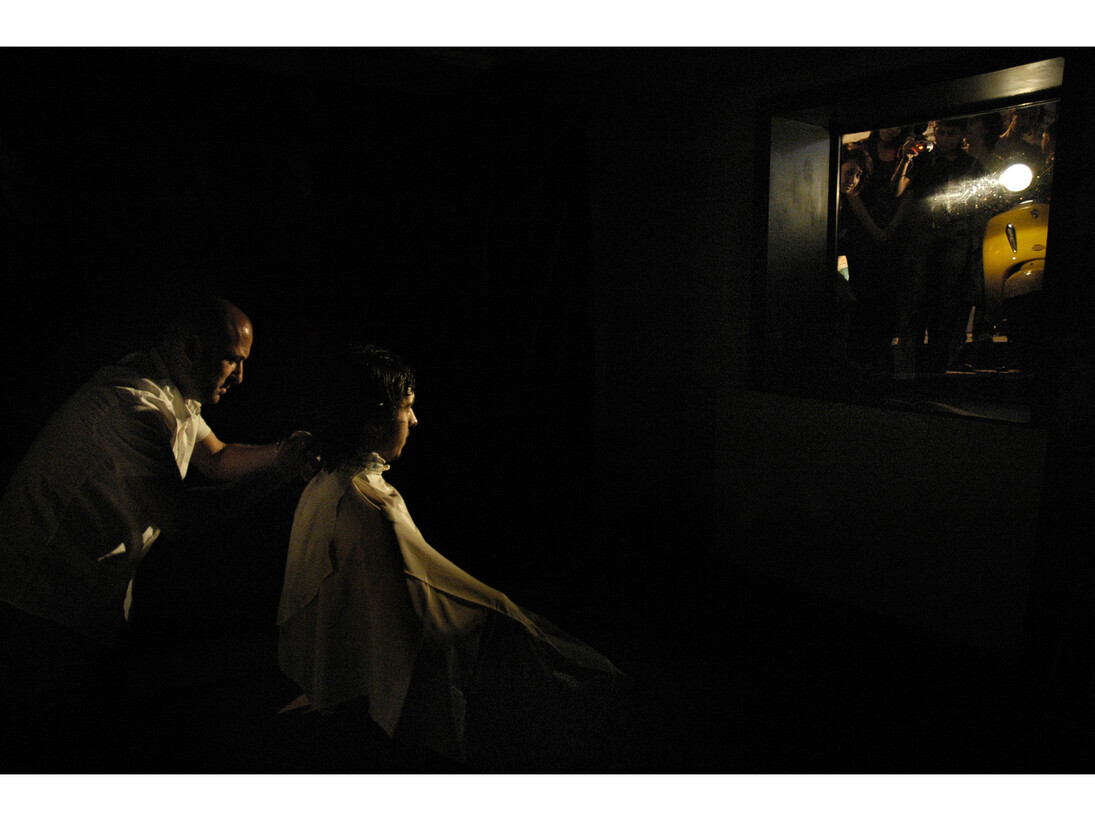 Ahmet Ögüt, Another Perfect Day, 2006, Performance, Pist, Istanbul, Courtesy the artist. Photo: Osman Bozkurt