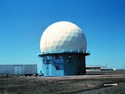 Il primo radar meteorologico Doppler dell'NSSL si trova a Norman, Oklahoma