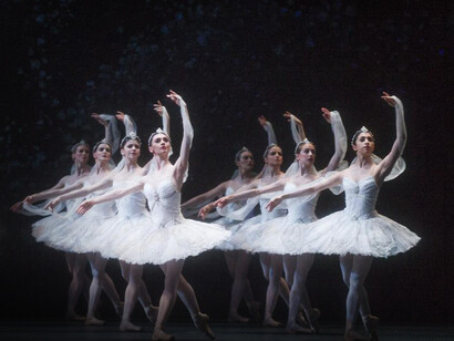 'La bayadera' tiene en común con los ballets situados en Occidente el hecho de que abarca tópicos de interés e incumbencia universal
